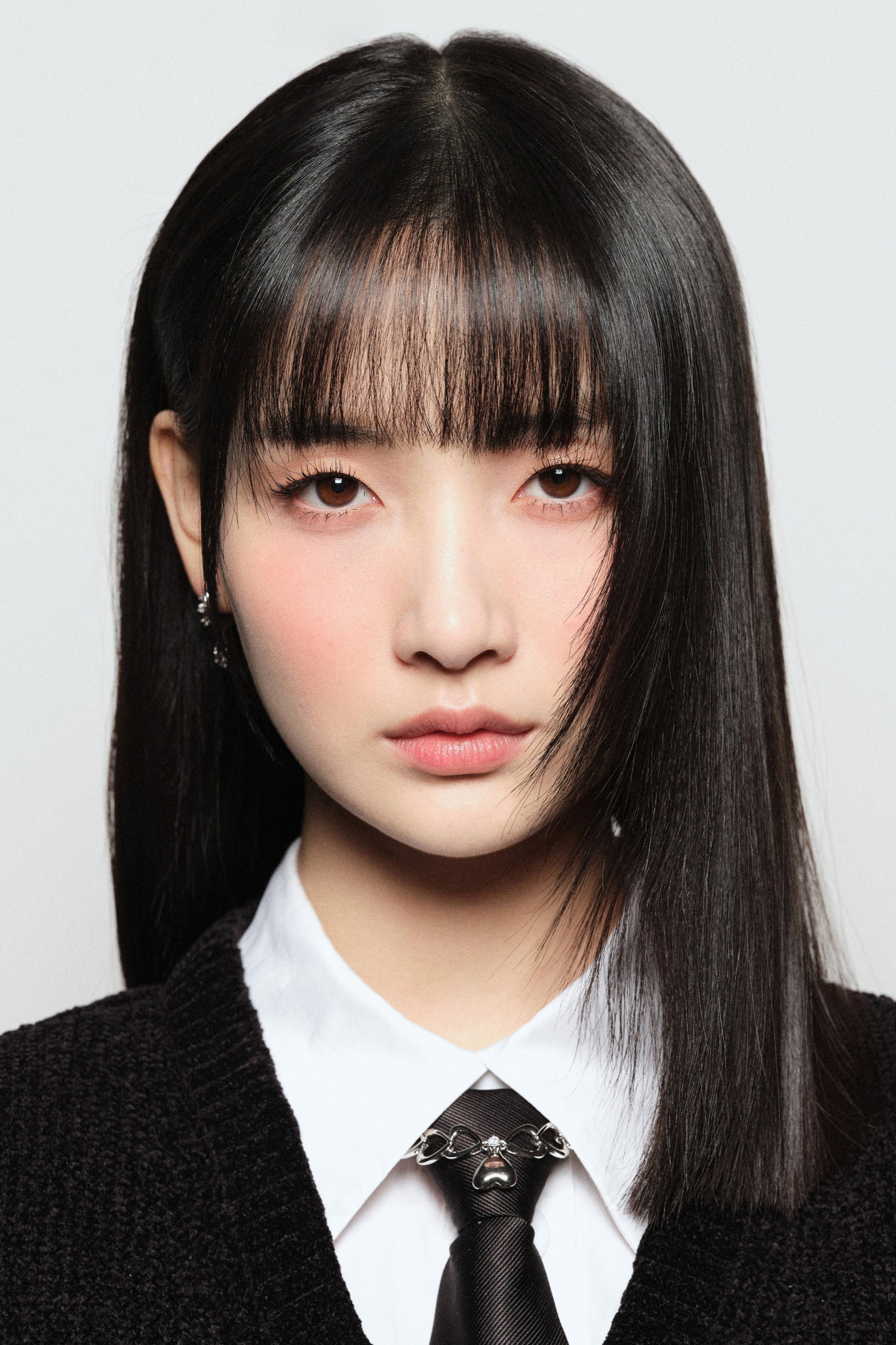 Ge Xinyi's poster