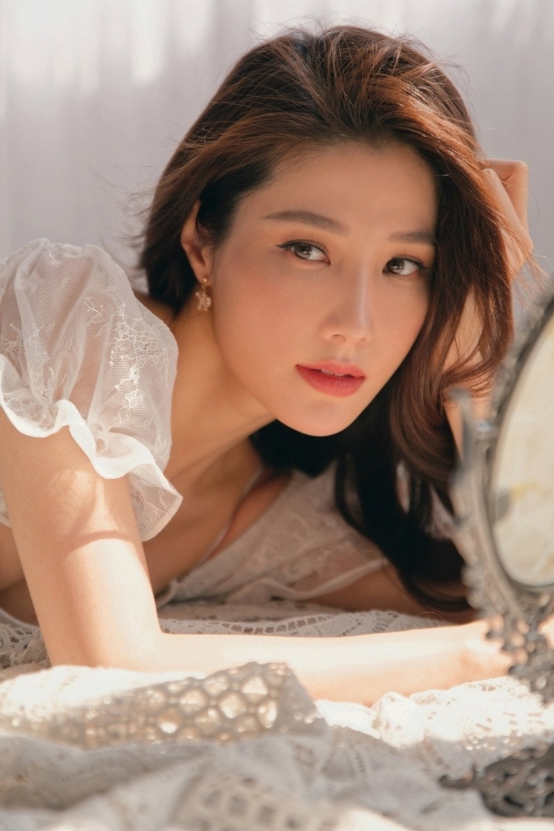 Diễm My 9x's poster