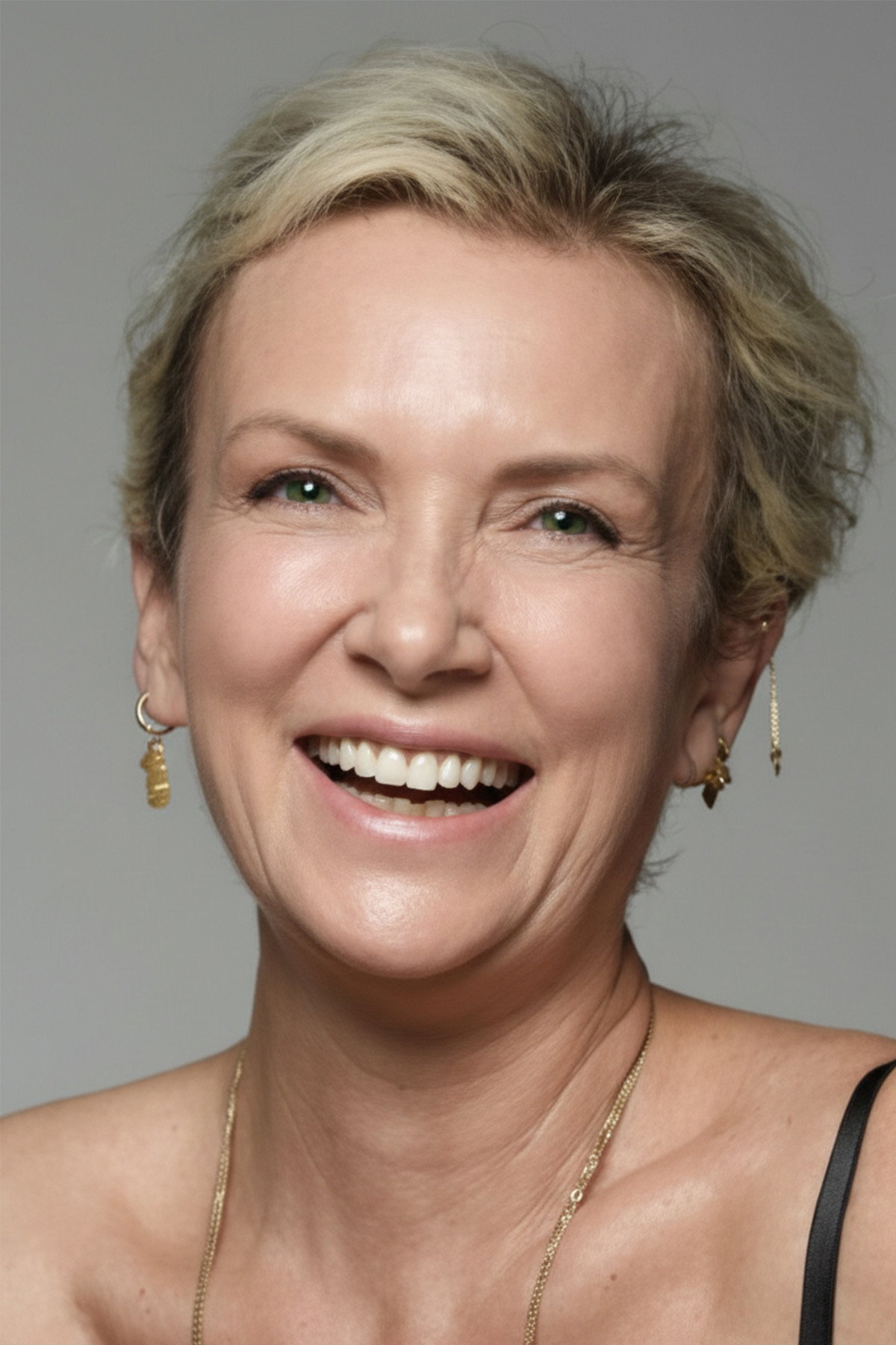 Aylin Arasıl's poster