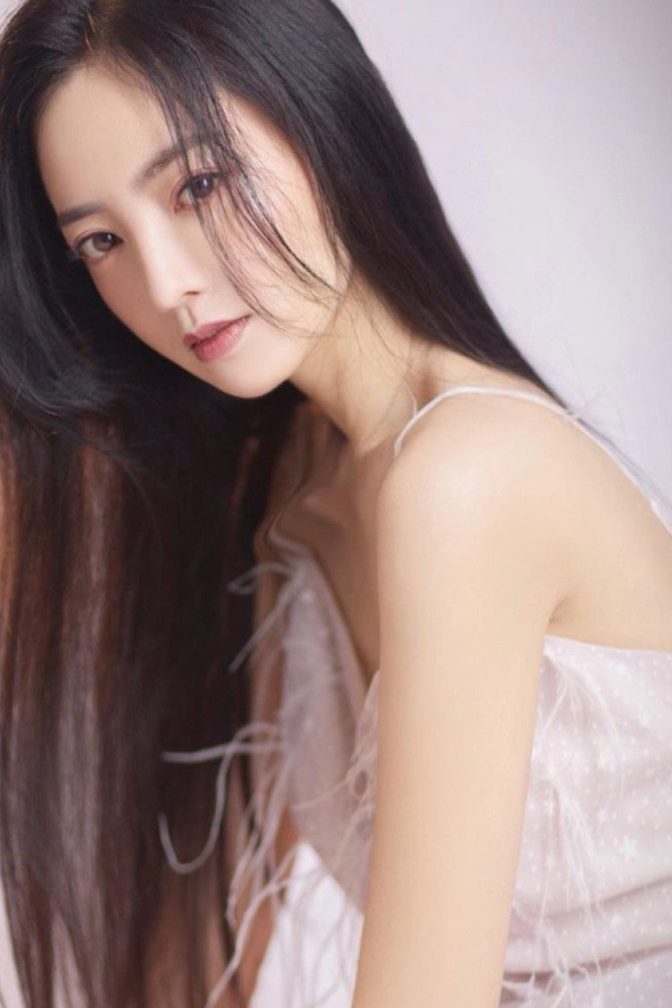 Wang Meixin's poster