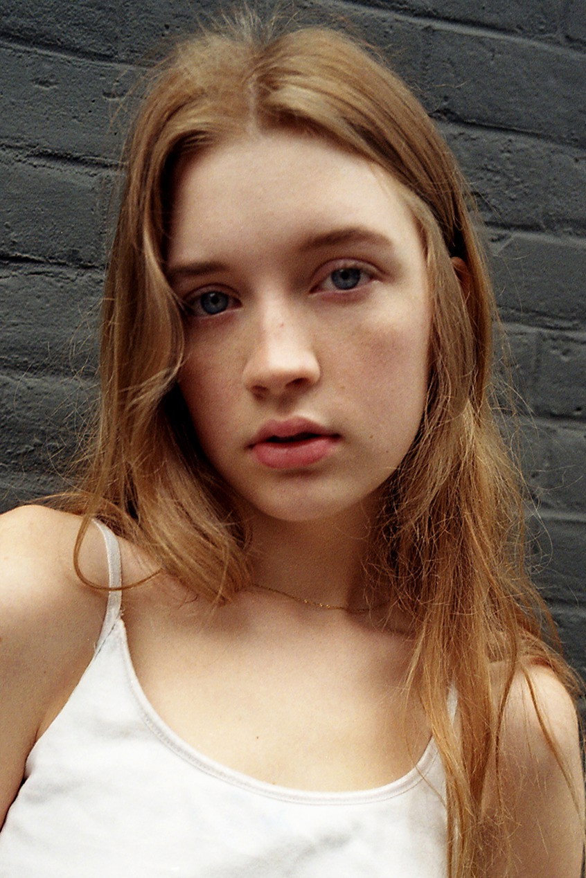 Lola Daehler's poster