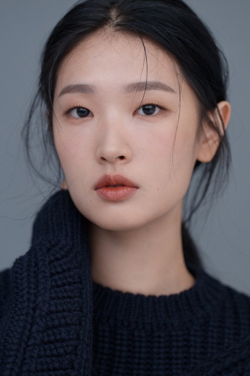 Baek Ji-hye's poster
