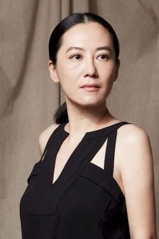 Robin Lee's poster