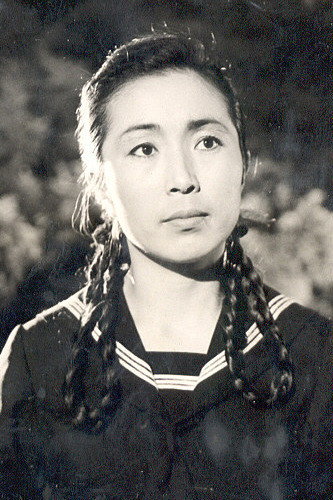 Jo Mi-ryeong's poster