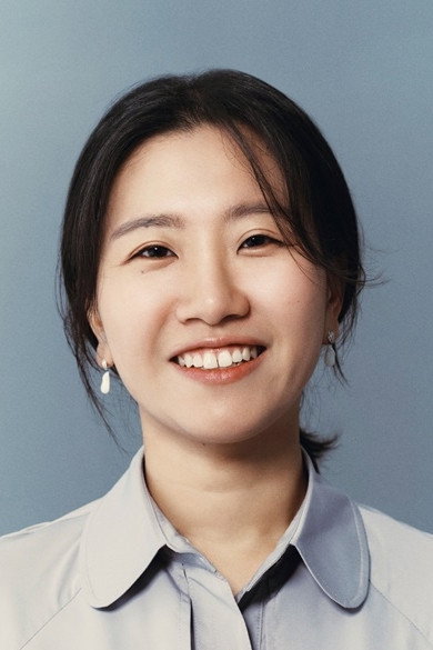 Heo Ga-young's poster