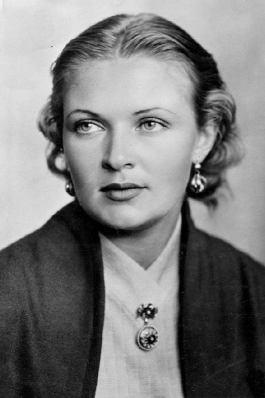 Nadezhda Cherednichenko's poster