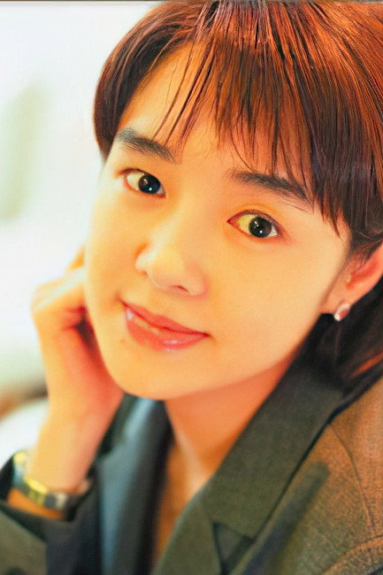 Lee Ji-eun's poster