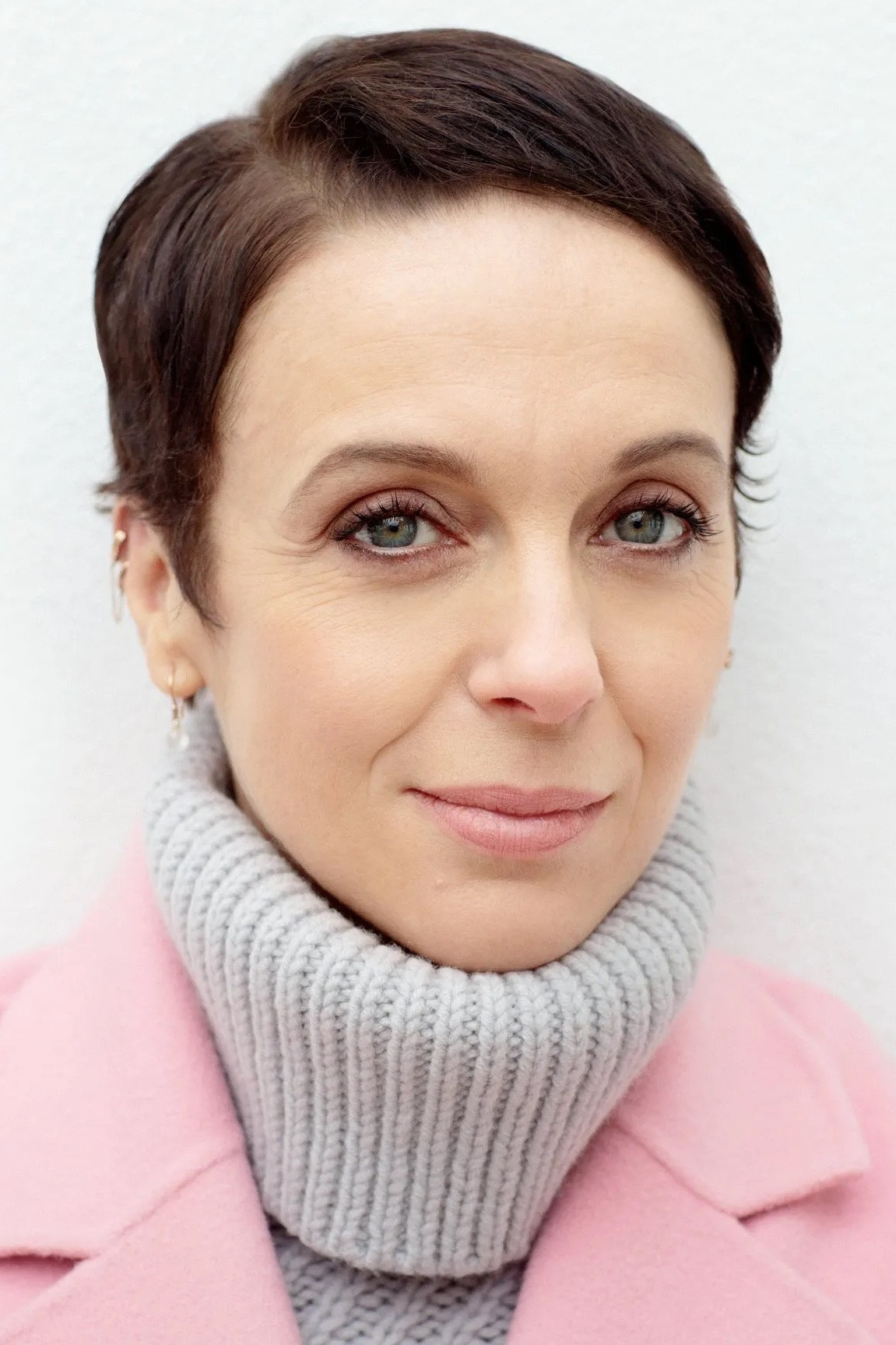 Amanda Abbington's poster