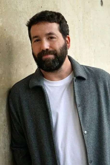 Jose Luís Lázaro's poster