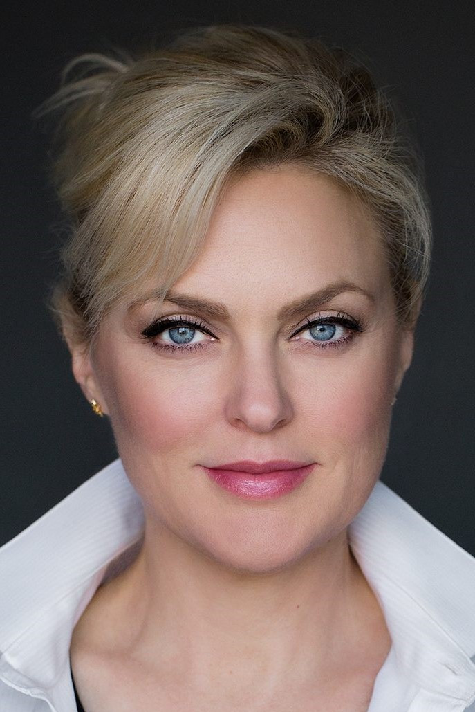 Elaine Hendrix's poster