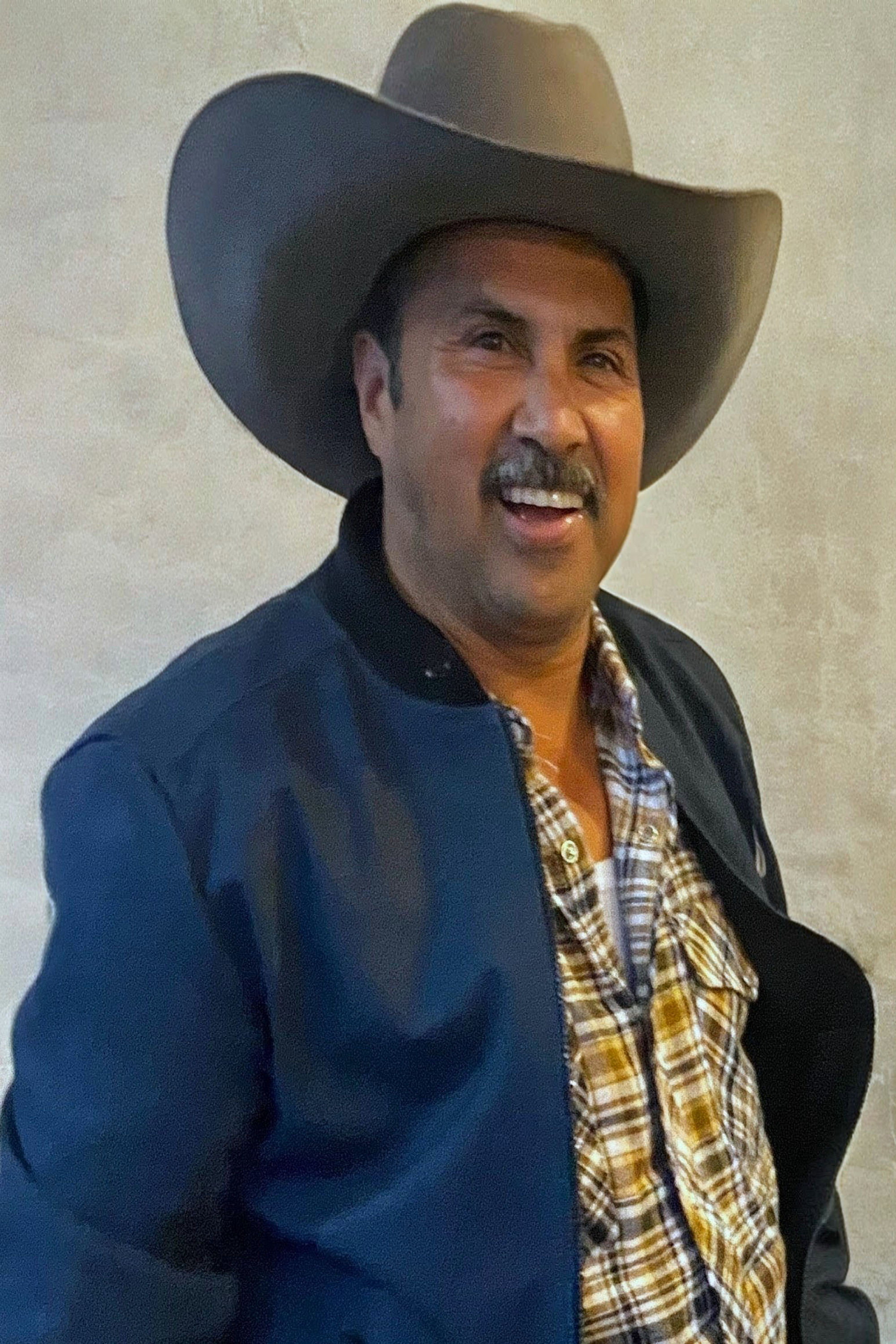 Mario Negrete's poster