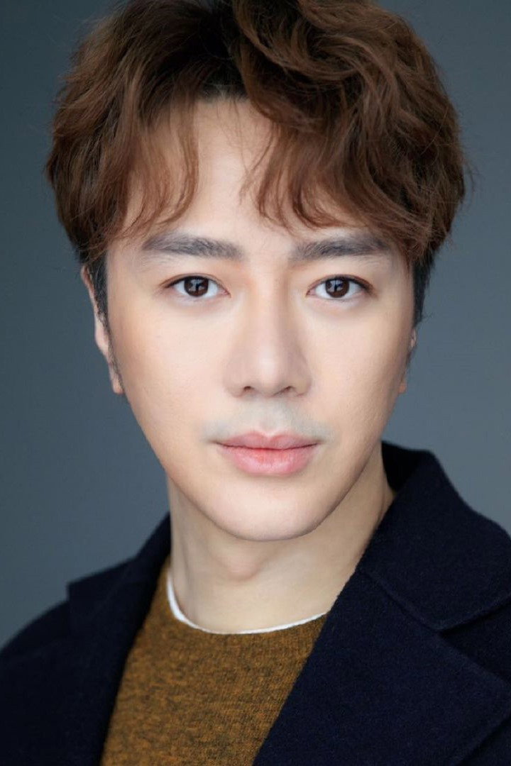 Wang Haojun's poster