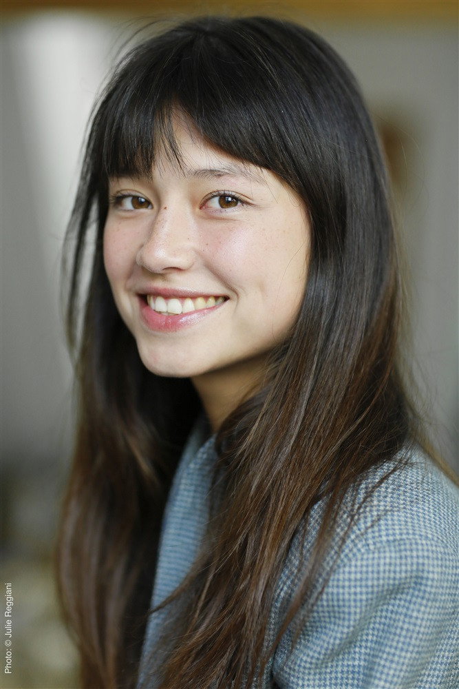 Lena Lapres's poster