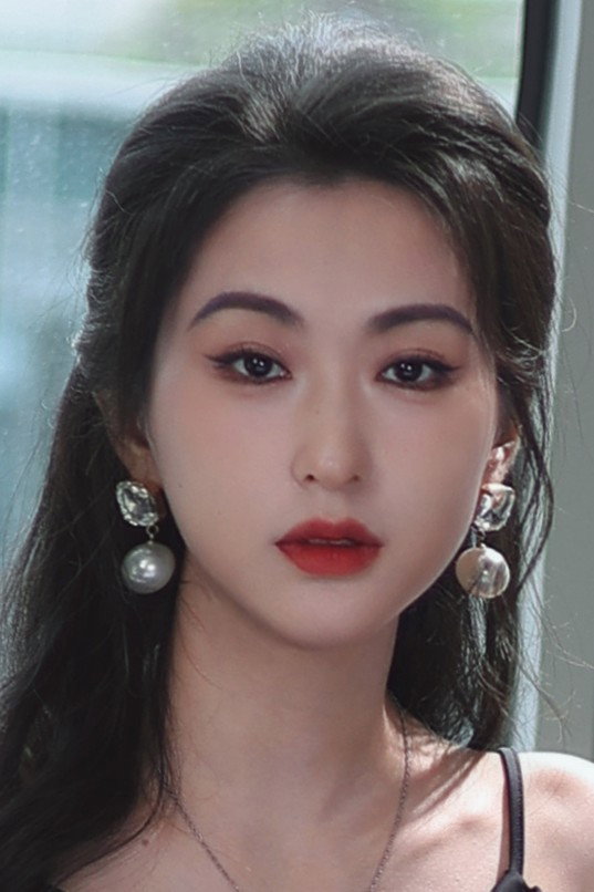 Cui Shiyi's poster