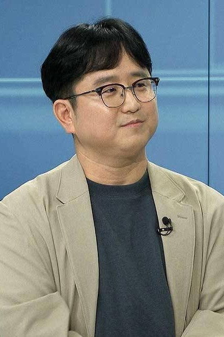 Yoon Seong-ho's poster