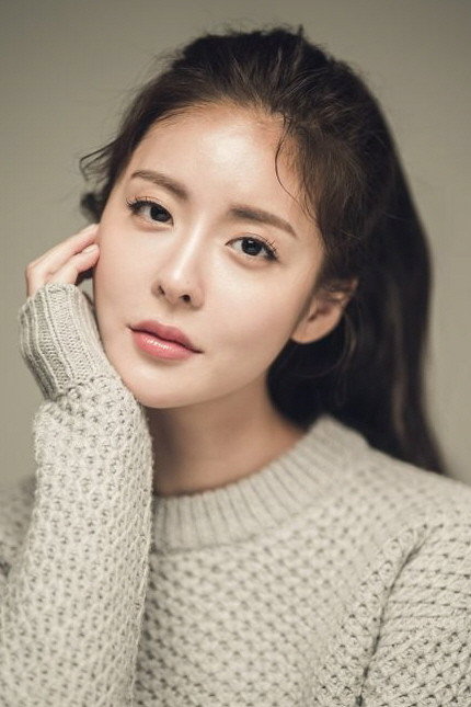 Jin Ye-sol's poster
