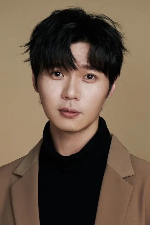 Zuo Lingfeng's poster