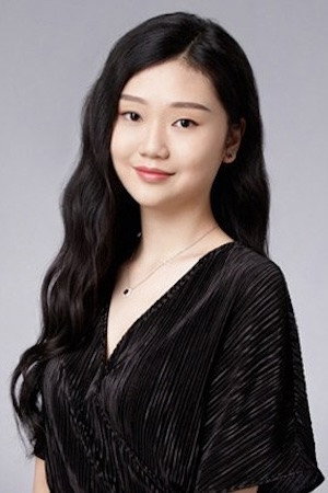 孙佳's poster