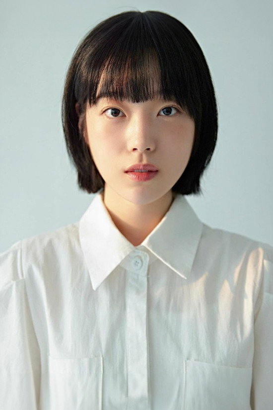 Bing Hye-jin's poster