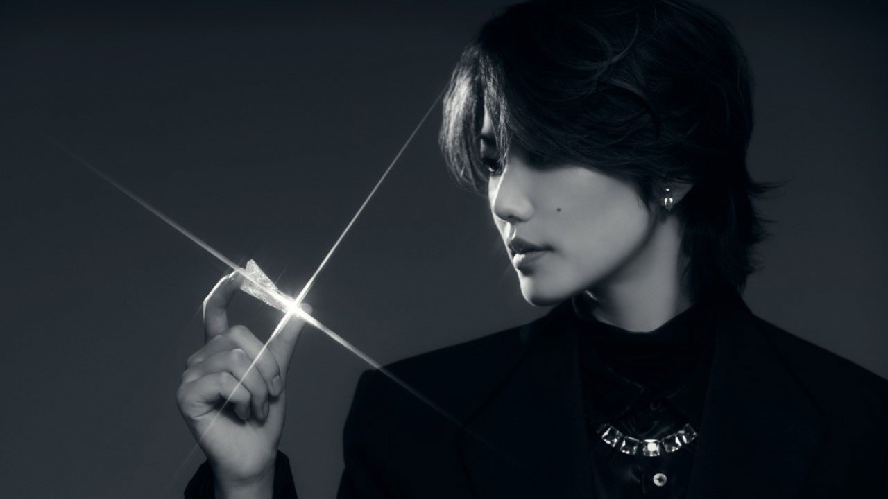 One-man LIVE773 “Crystal”'s poster