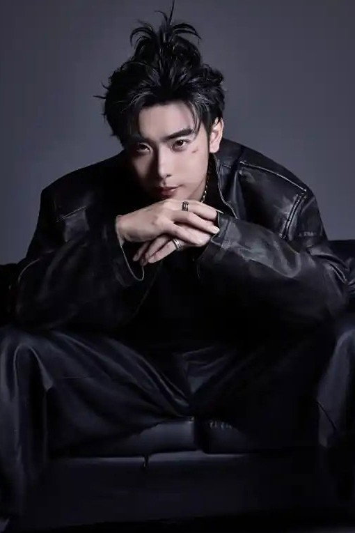 潘文驰's poster