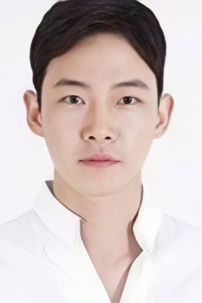 Lee Gun-woo's poster