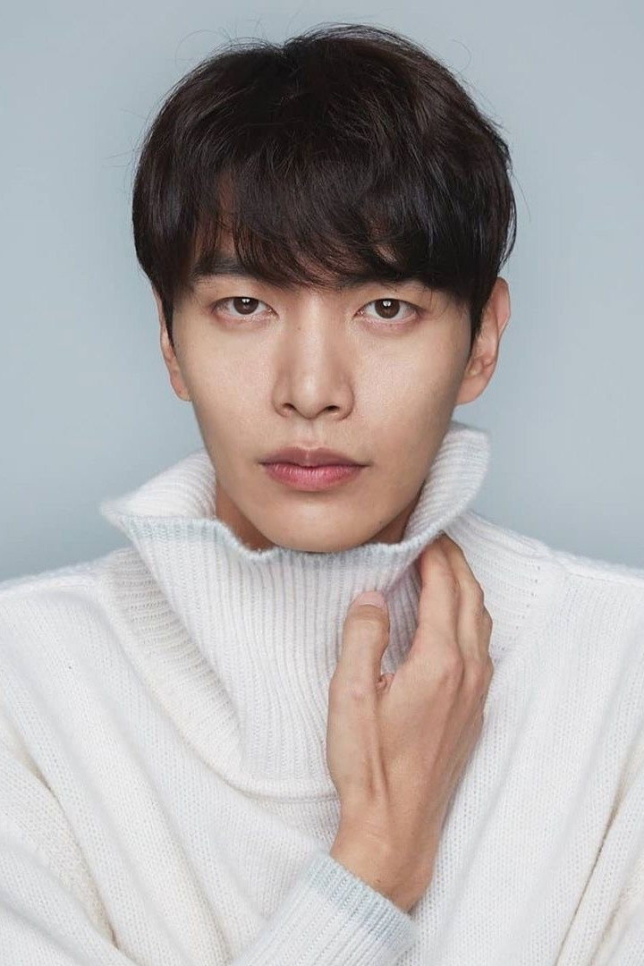 Lee Min-ki's poster