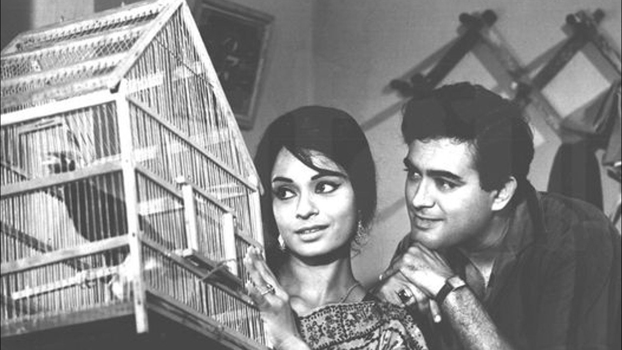 Dastak's poster