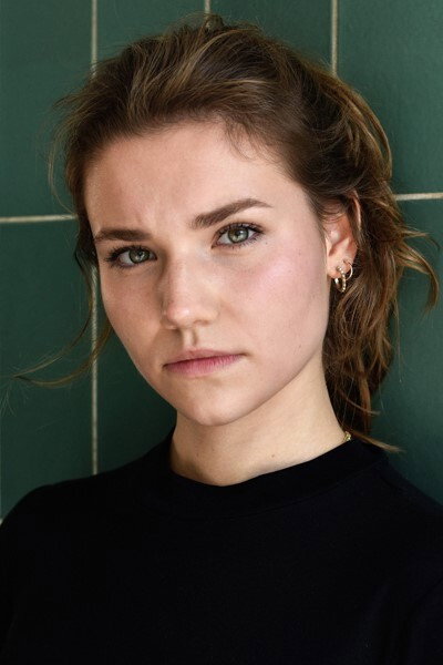 Carolin Garnier's poster