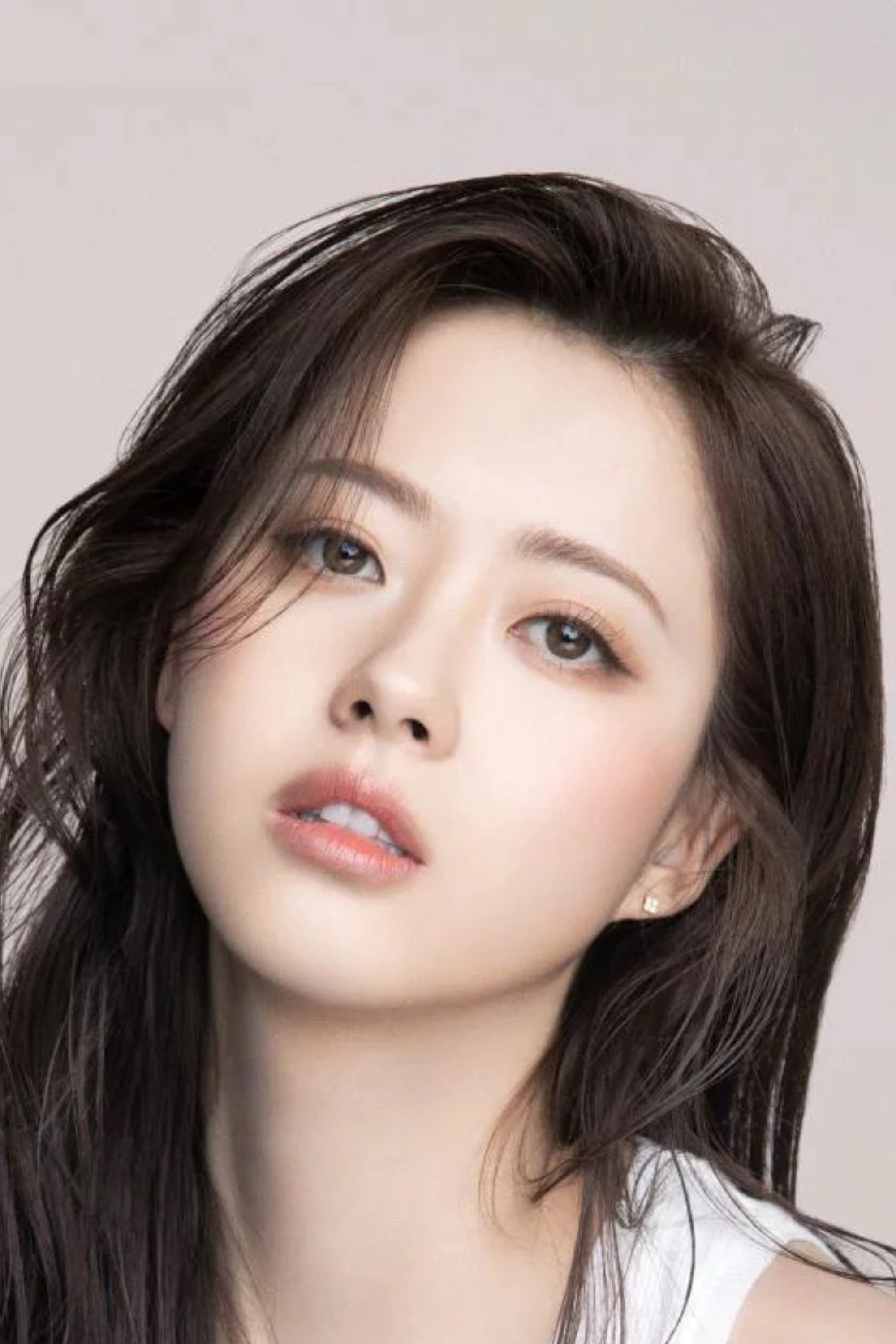 Go Ara's poster