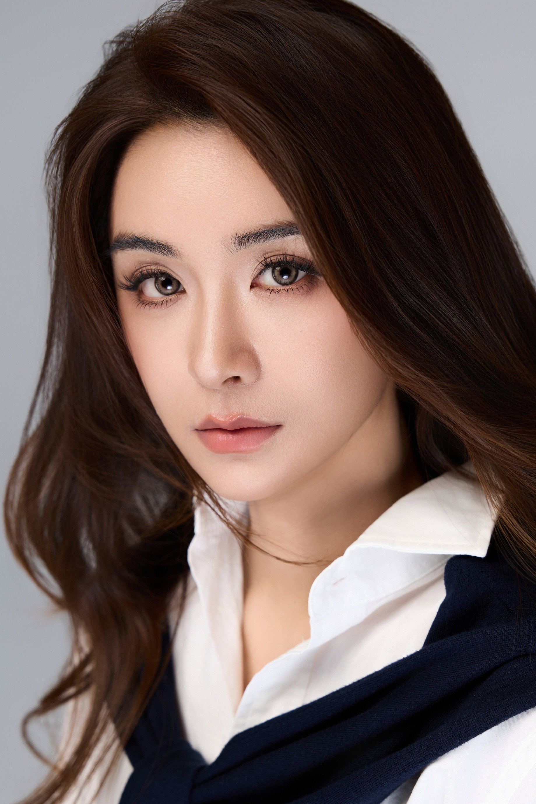 Qiu Xiaojie's poster
