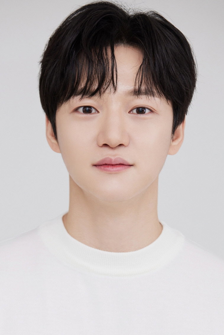 Seo Han-gyeol's poster