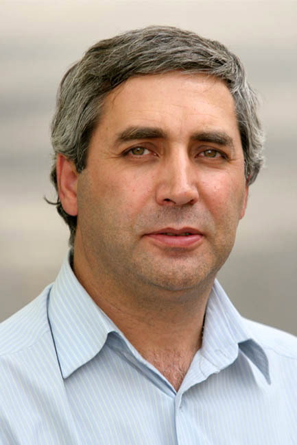 Ebrahim Hatamikia's poster