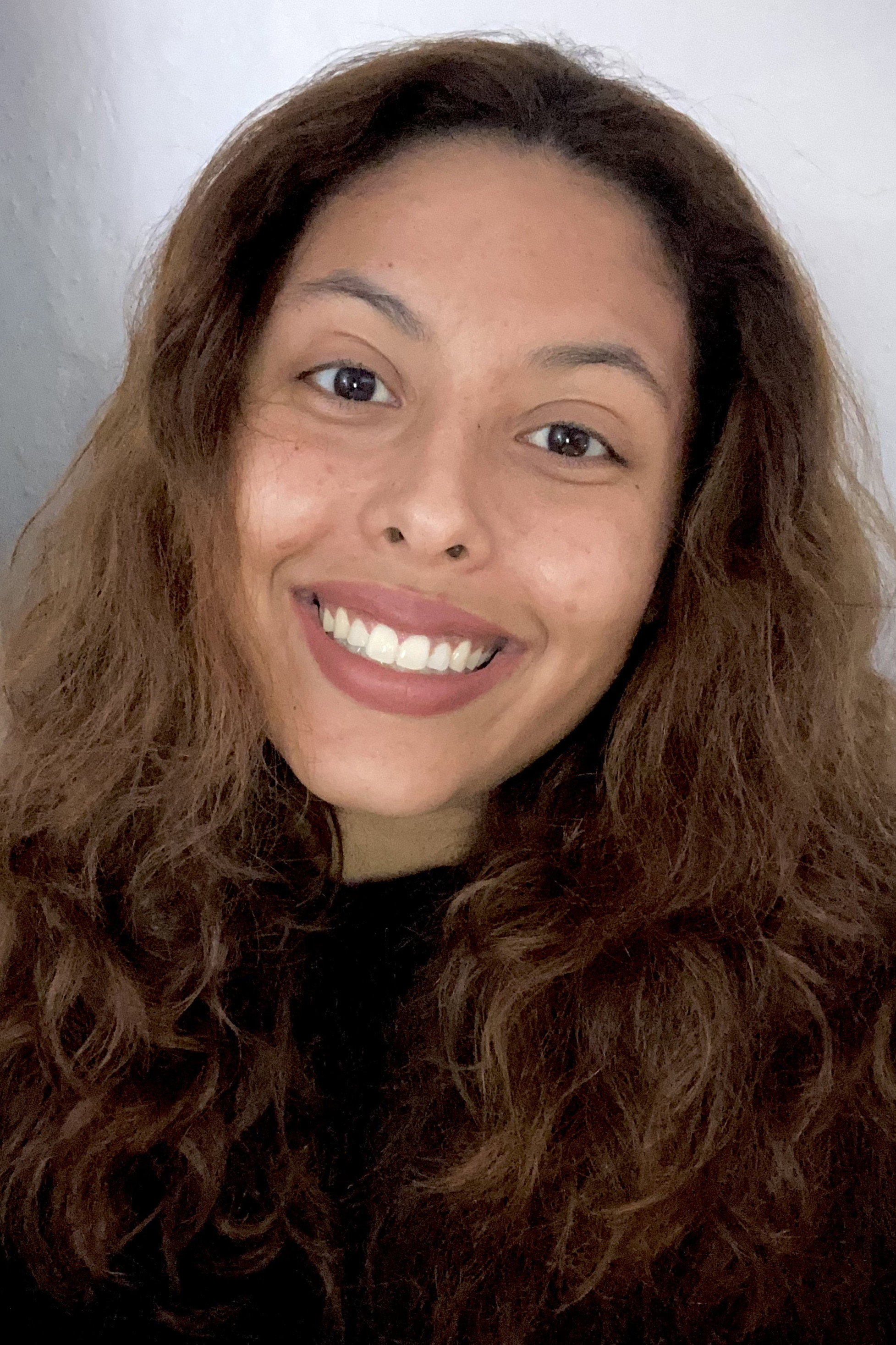 Isabela Alves's poster