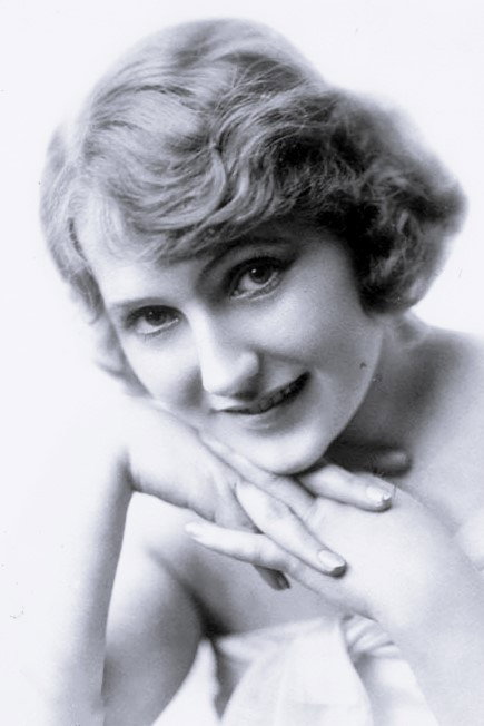Doris Pawn's poster