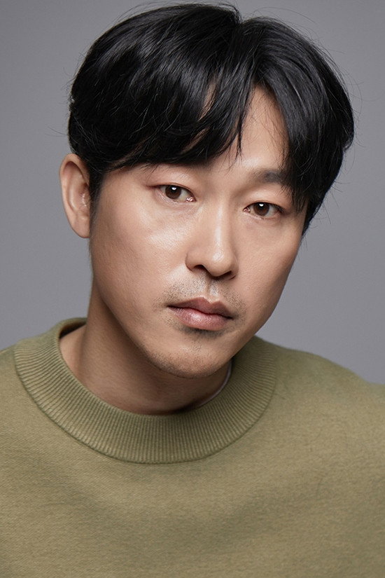 Kim Joong-hee's poster