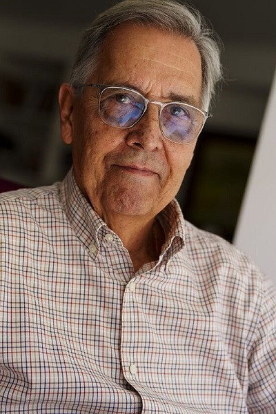 Javier Dotú's poster