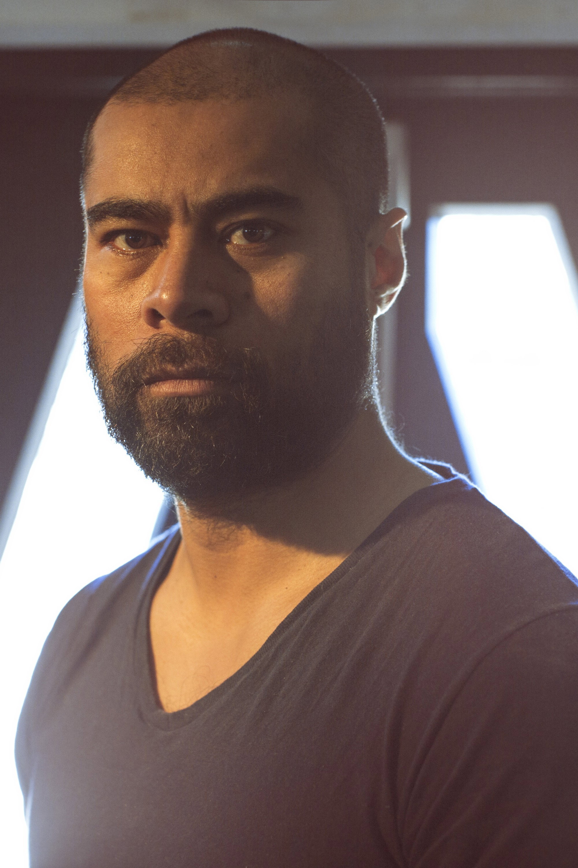 Miki Magasiva's poster
