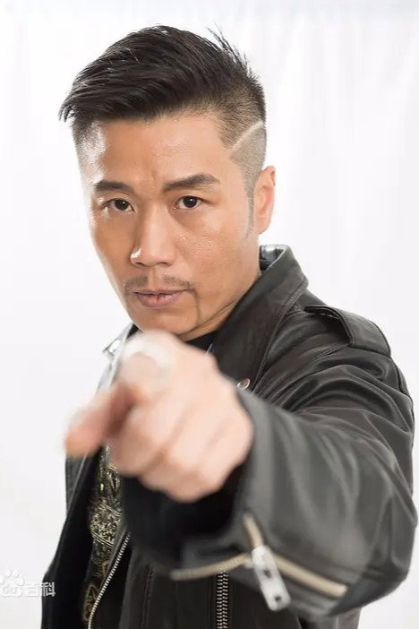 谭峰's poster