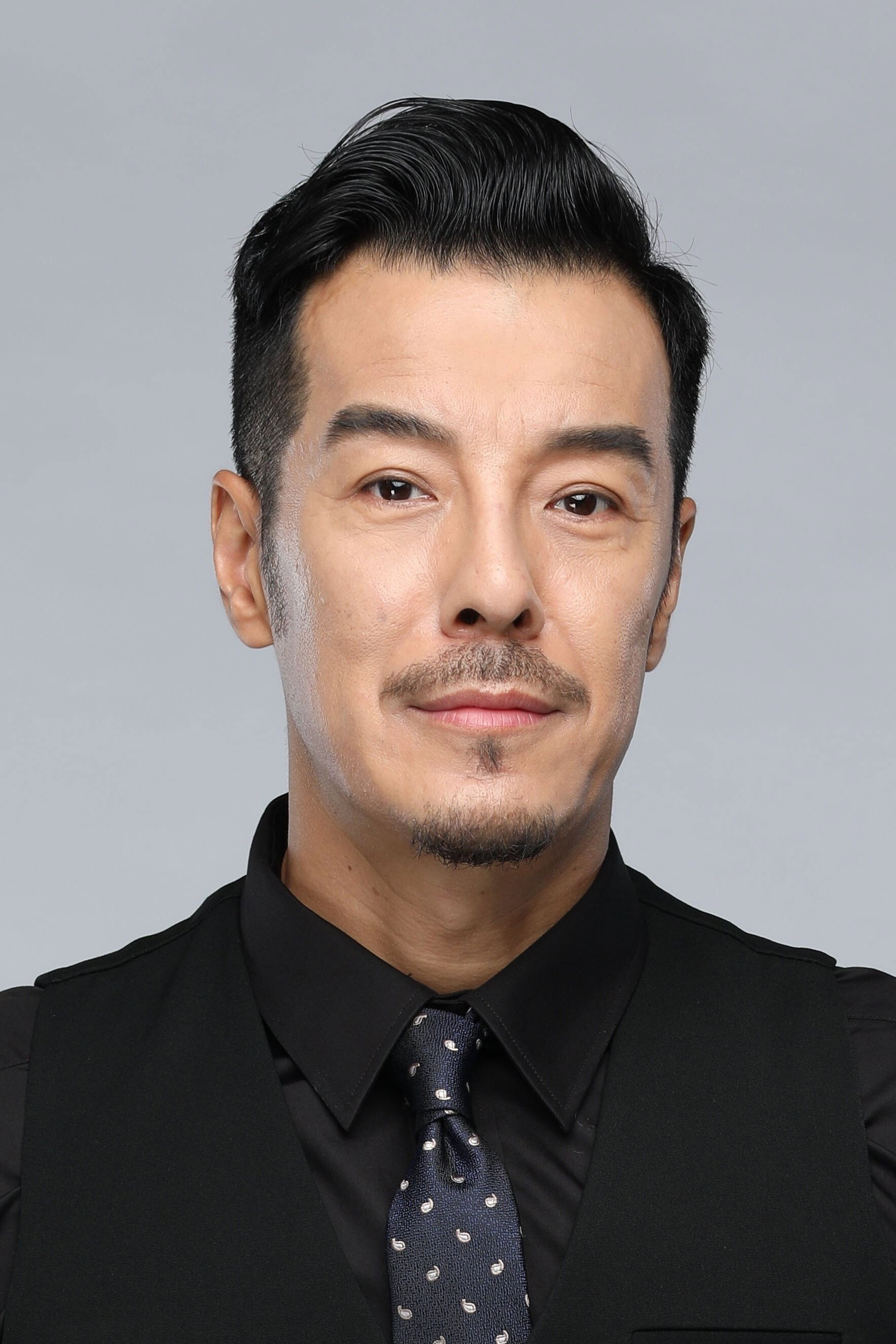 Hai Yitian's poster