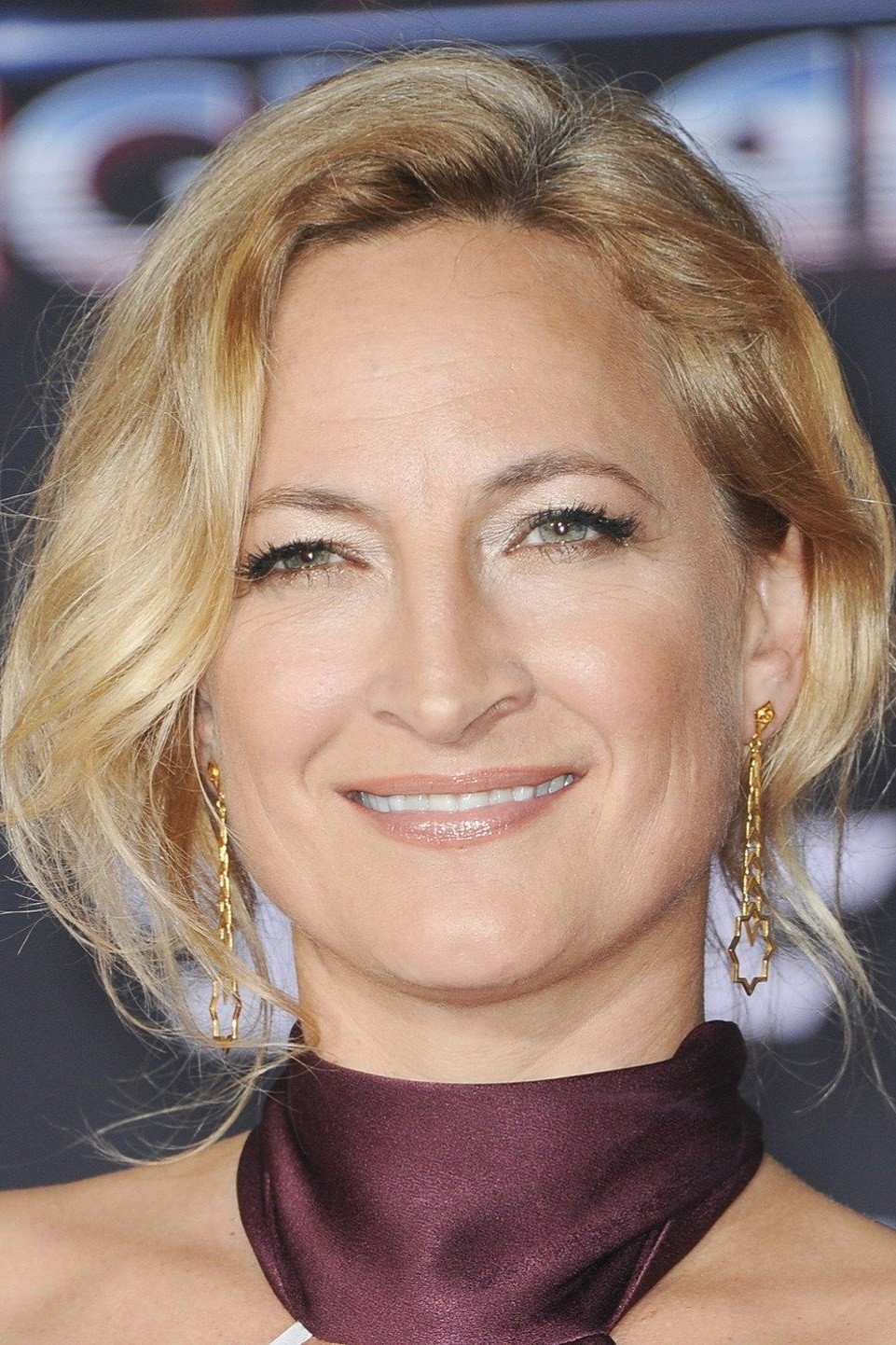 Zoë Bell's poster