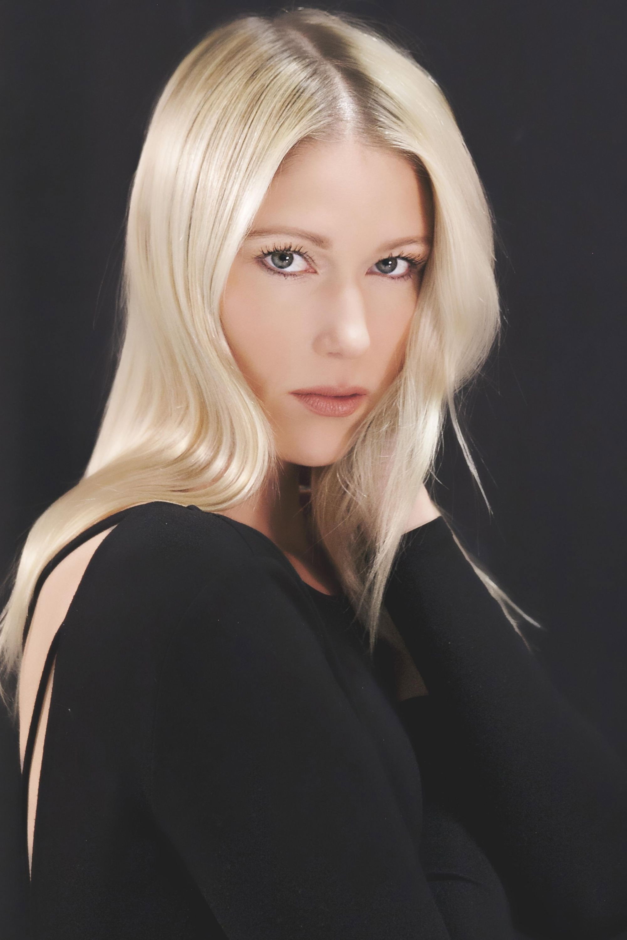 Jen Araki's poster