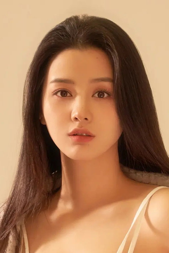 Zhang Chuxuan's poster