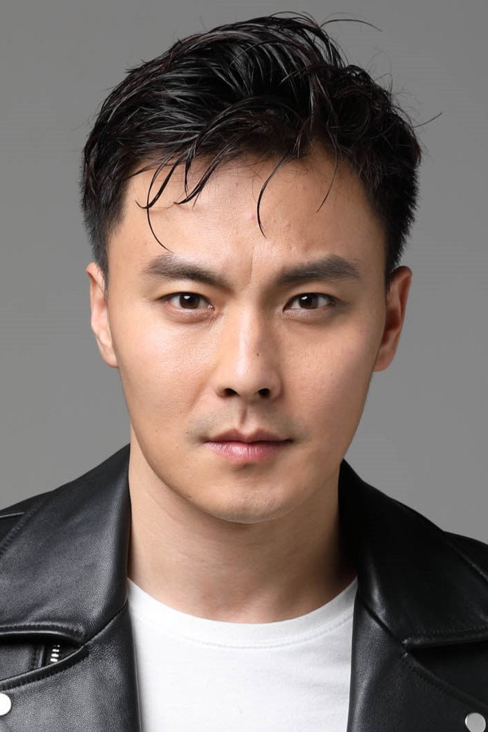 Wei Lun's poster