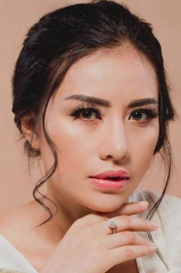 Shinta Bachir's poster