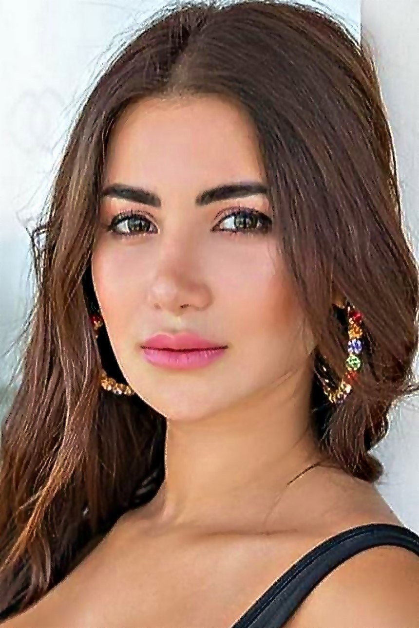 Huda El Etreby's poster