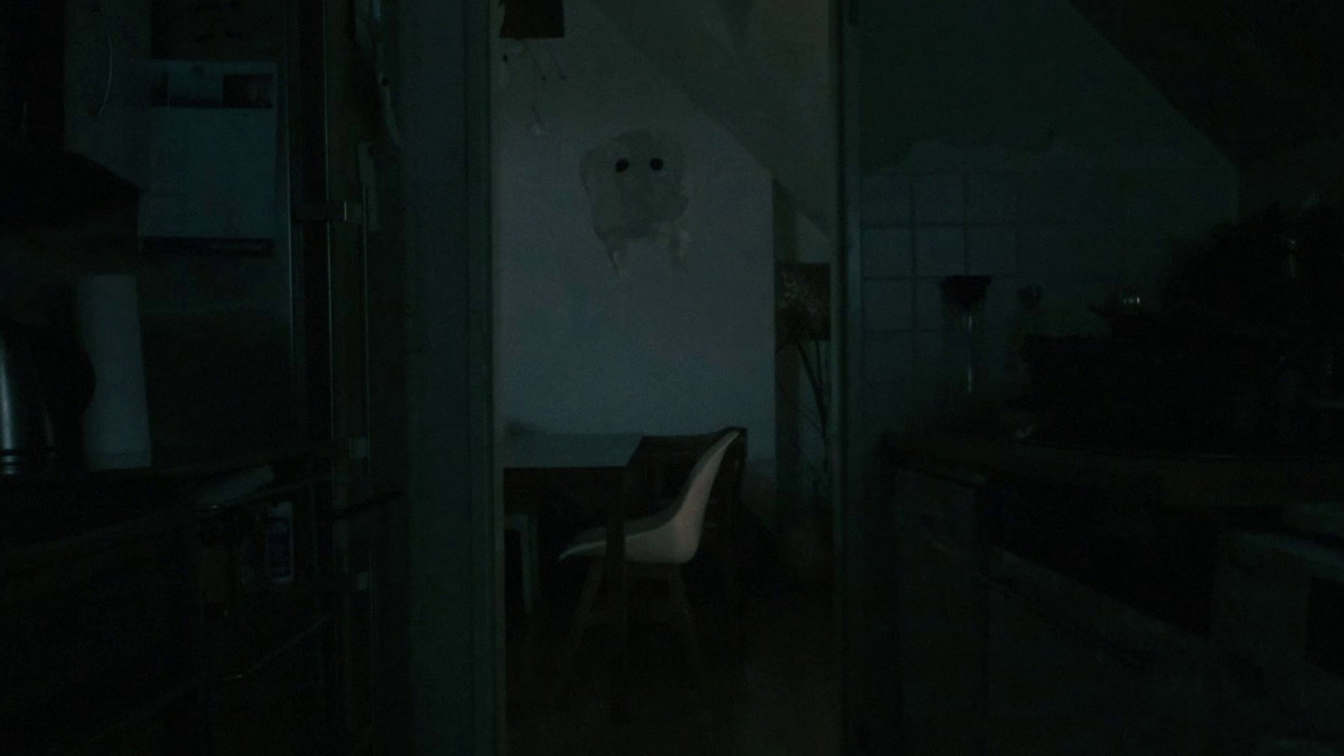 Theo is dead's poster