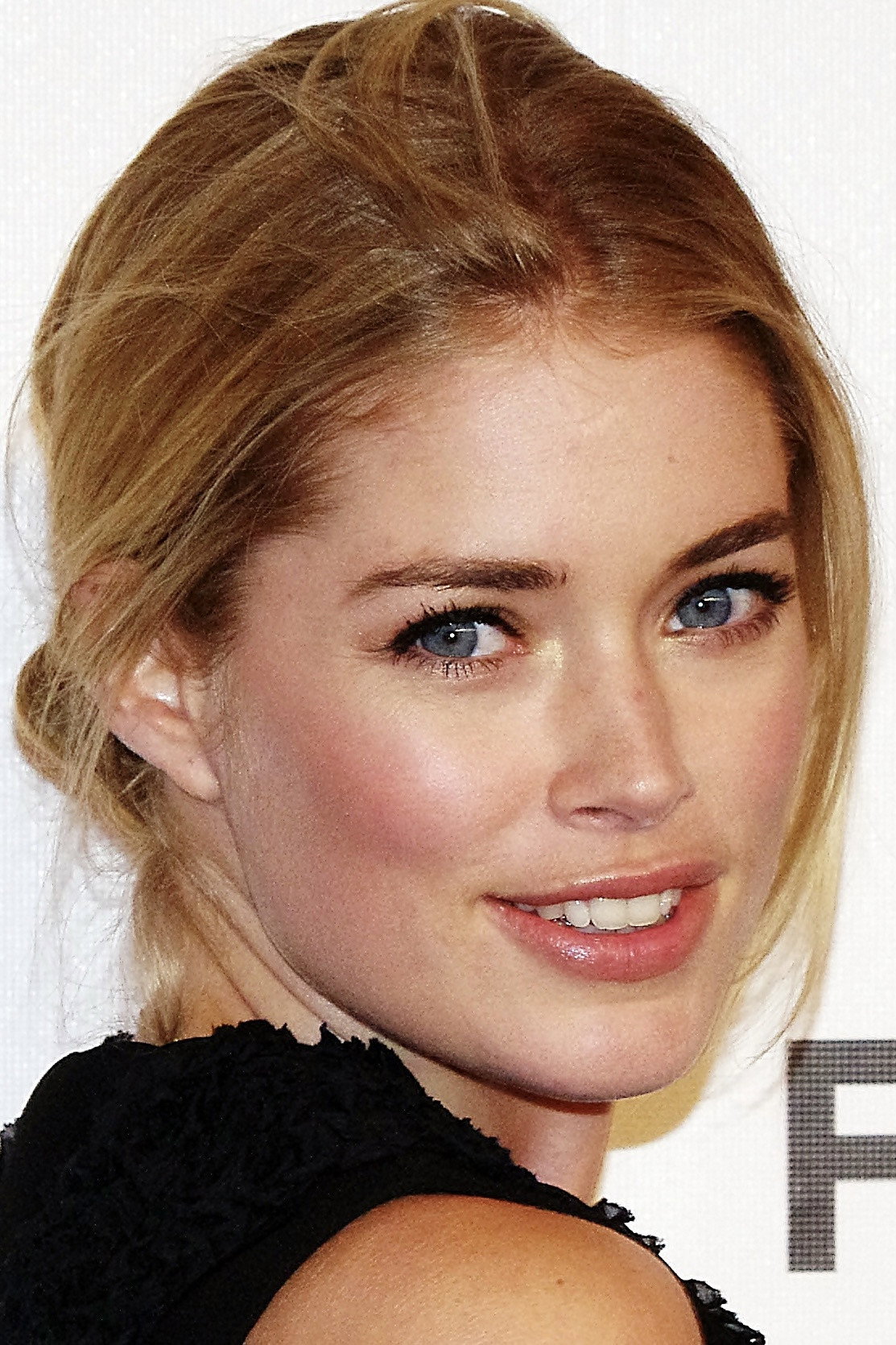 Doutzen Kroes's poster