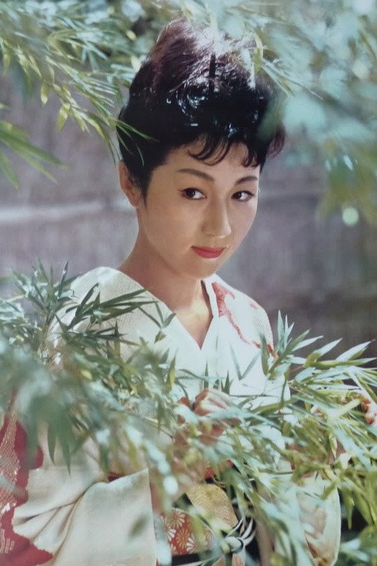 Hizuru Takachiho's poster