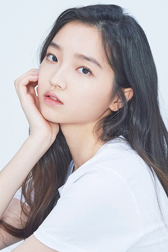 Lee Chae-eun's poster